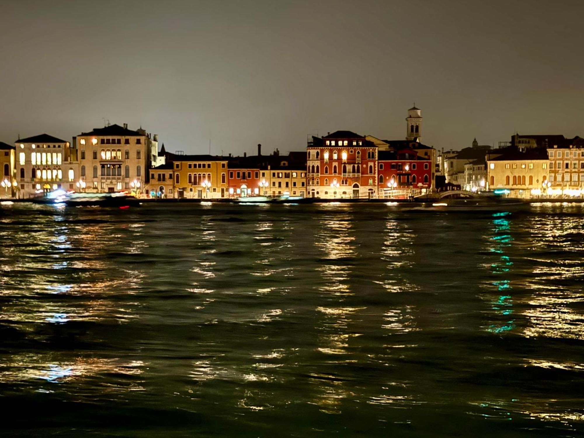 Grandma Mary Nel Con Ascensore Balcone Ac Internet Veloce Giudecca Apartamento *